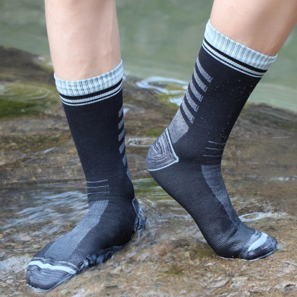   Keep Your Feet Dry With Waterproof Black Socks   