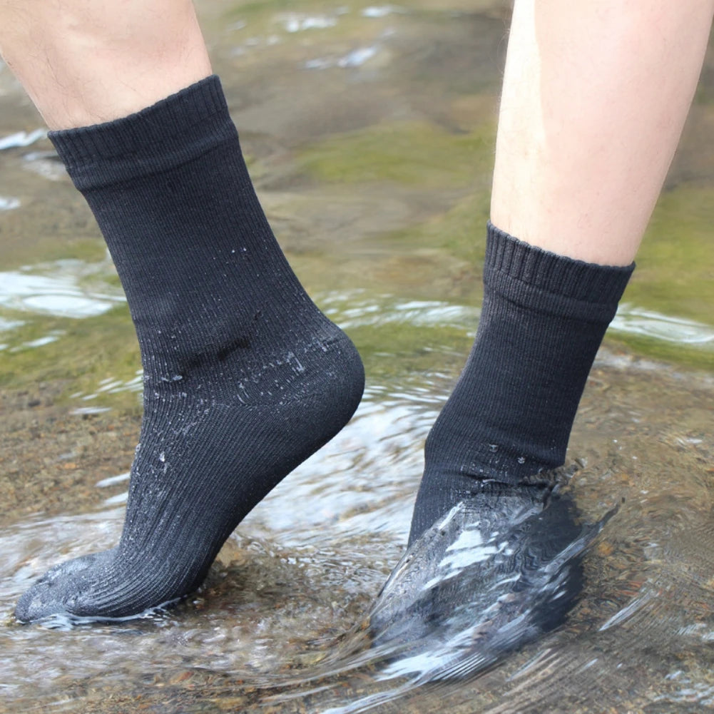   Keep Your Feet Dry With Waterproof Black Socks   