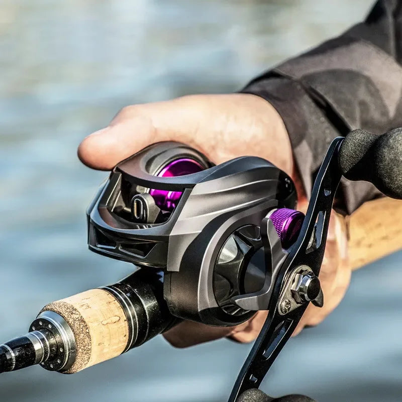   High-Speed Baitcasting Reel 7.2:1 | Fresh & Saltwater Fishing   